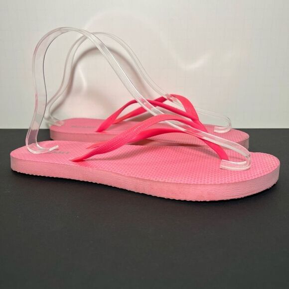 Womens OLD NAVY Classic Pink Flip Flop Sandals / Size 8 - Picture 1 of 8